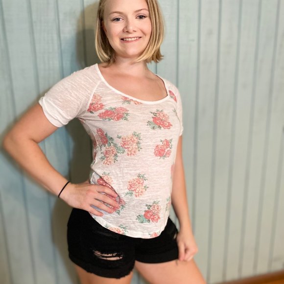 Floral t-shirt - Picture 1 of 2